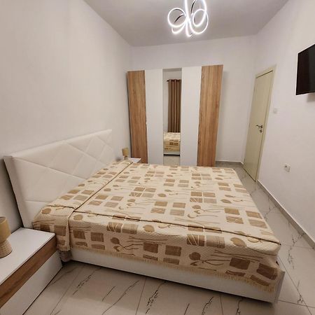 Nevi Apartment ติรานา ภายนอก รูปภาพ