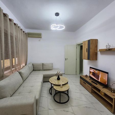 Nevi Apartment ติรานา ภายนอก รูปภาพ